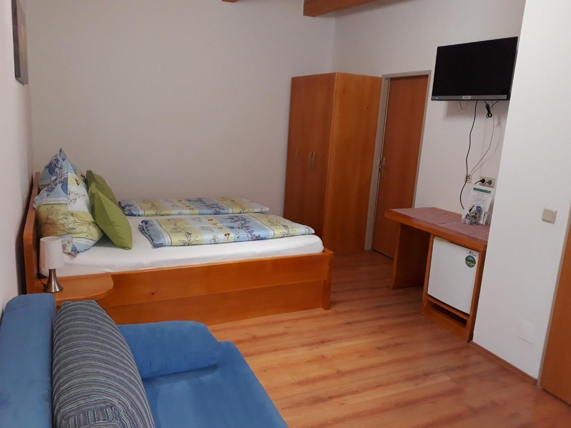 Obsthof Glueck Bed & Breakfast Gamlitz Bagian luar foto